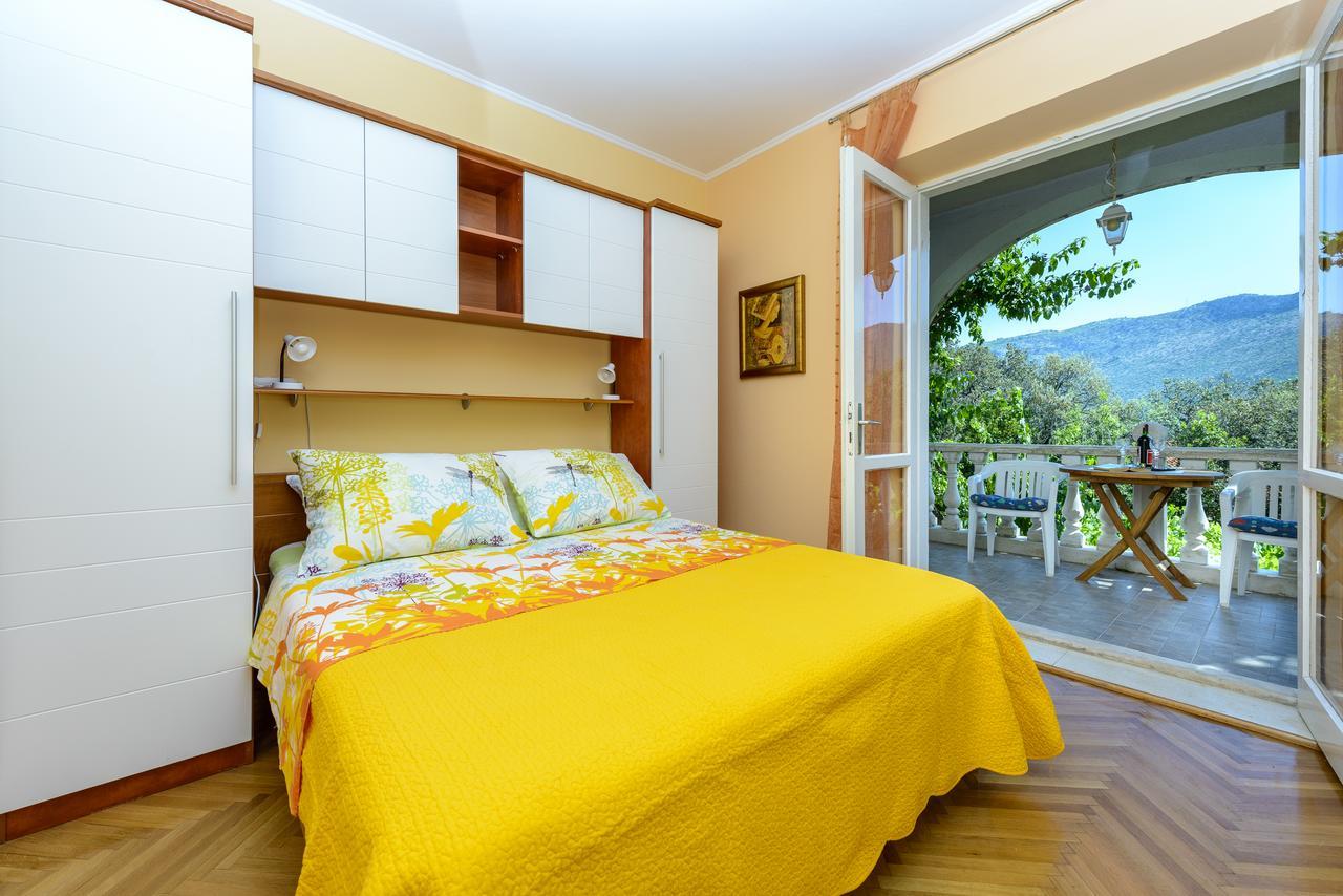 Two Palms Villa Затон Екстер'єр фото